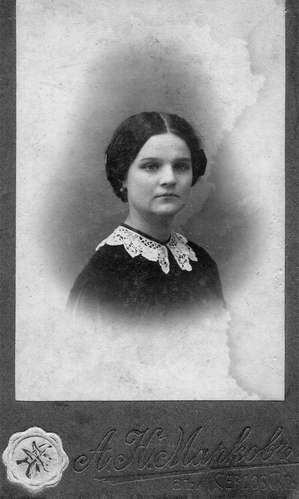 Женя Волкова, февраль 1913 года. Фото А. Н. Марков