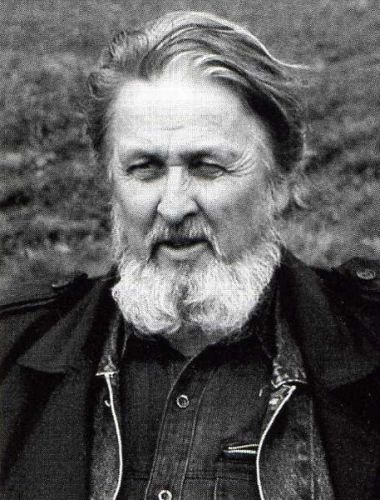 В. М. Бакуменко