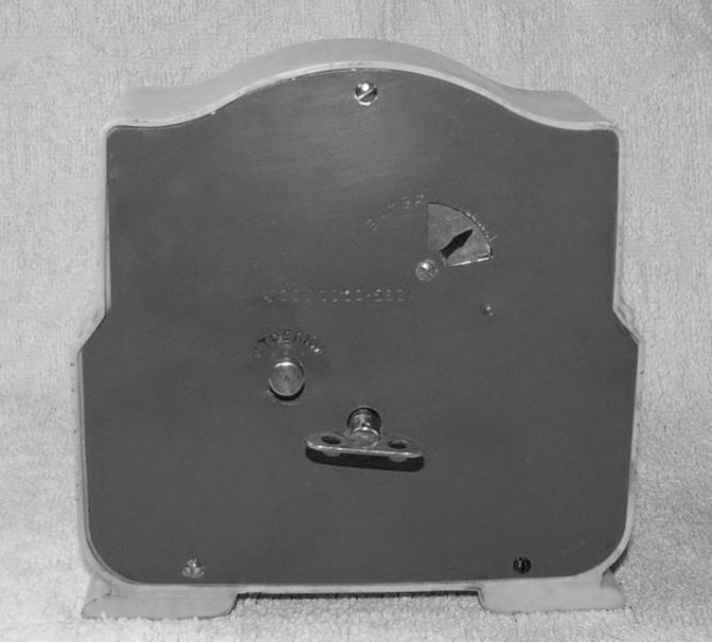 настольные часы 268ЧБН, Сердобский часовой завод, СЧЗ, 1958 год