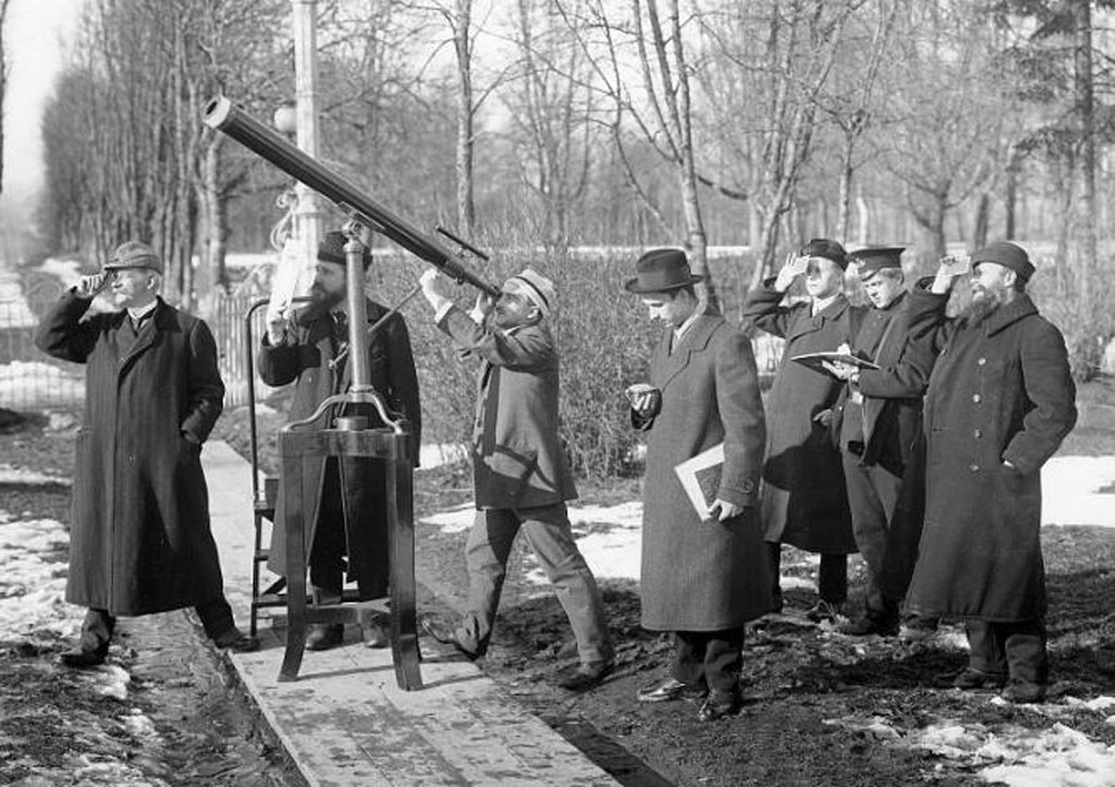 наблюдения в Главной Астрономической Обсерватории в Пулкове, 1912 год